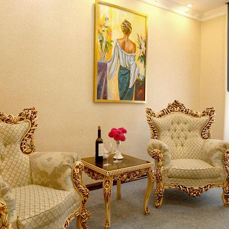 Aqua Hotel Тбилиси Экстерьер фото