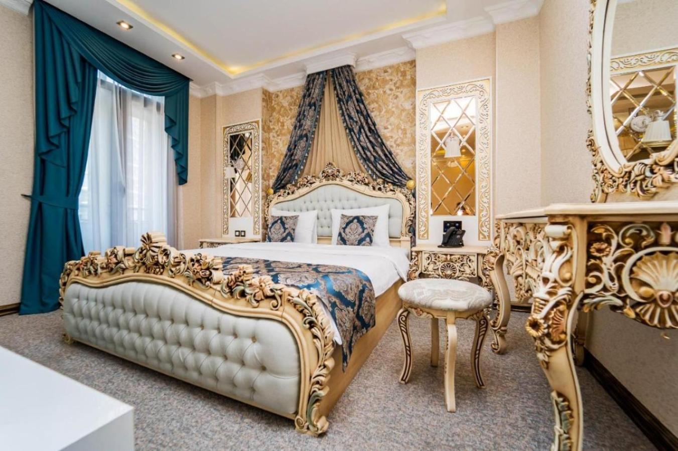 Aqua Hotel Тбилиси Экстерьер фото