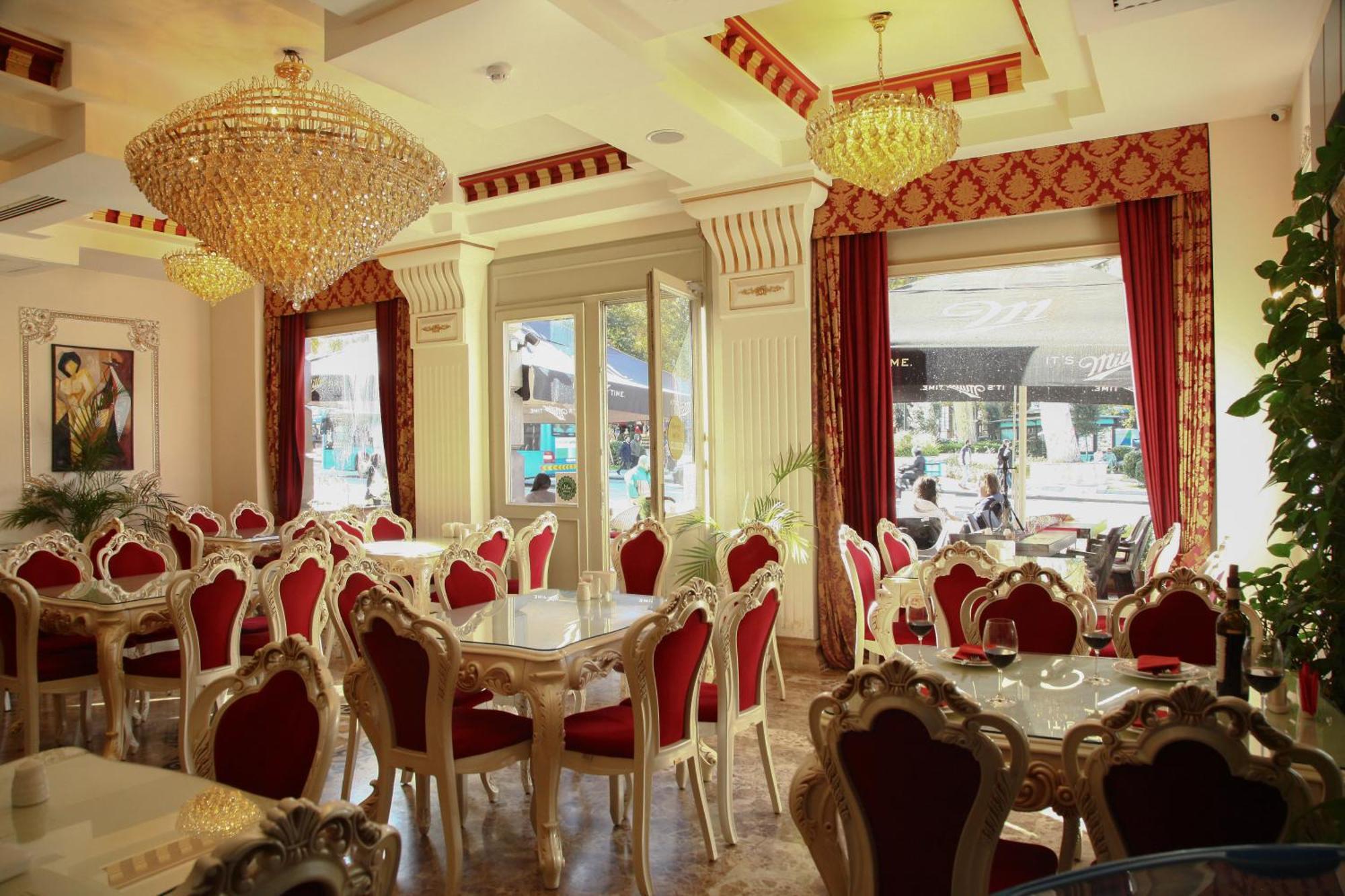 Aqua Hotel Тбилиси Экстерьер фото