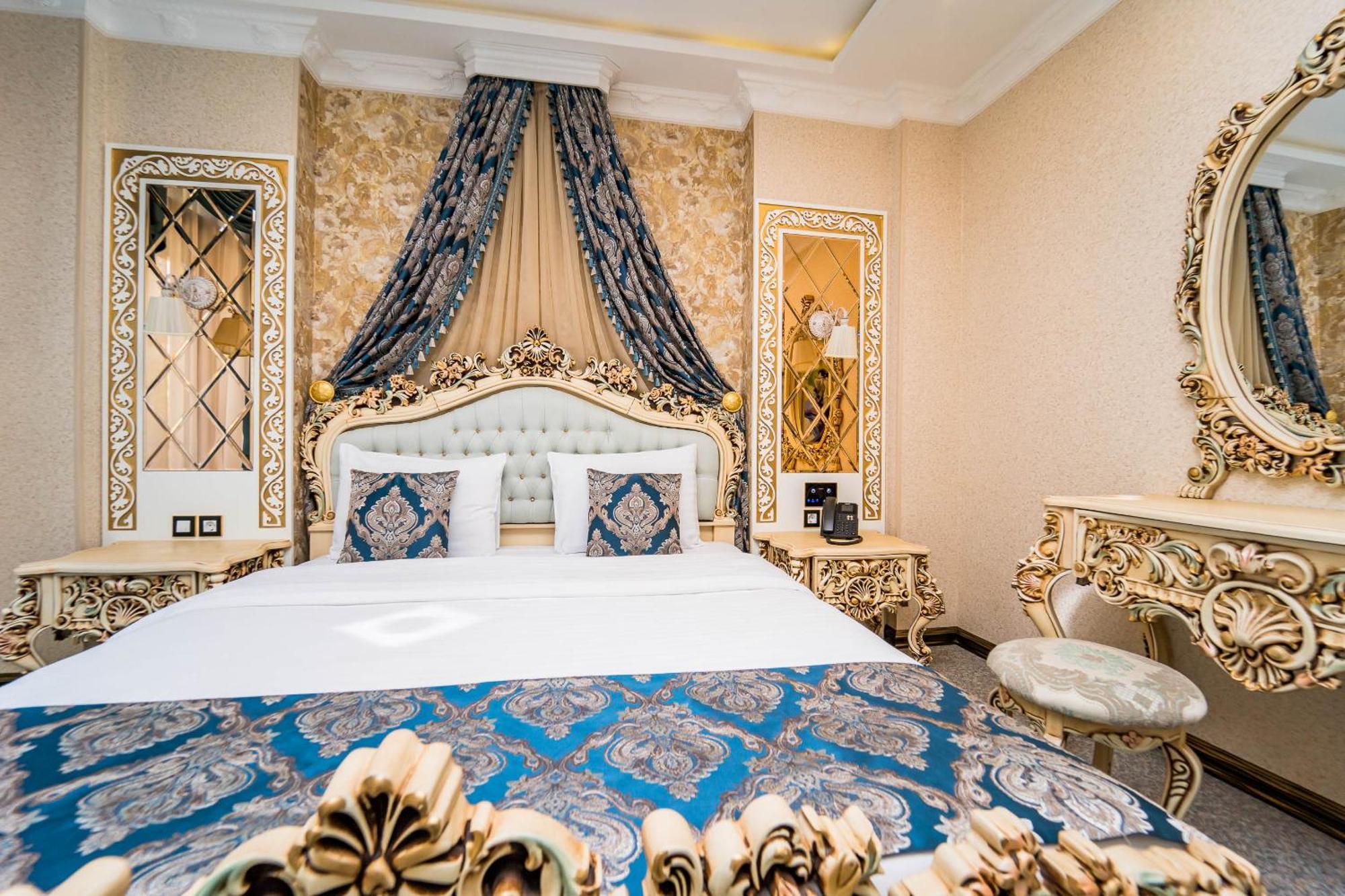 Aqua Hotel Тбилиси Экстерьер фото