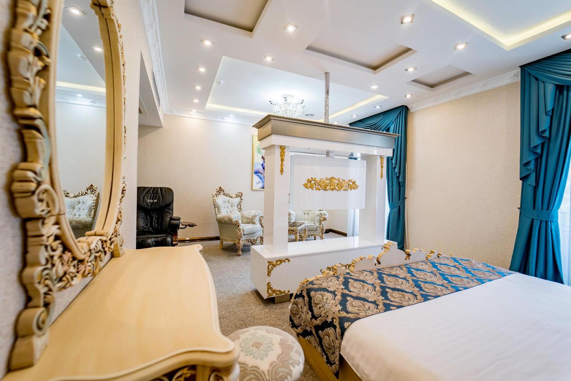 Aqua Hotel Тбилиси Экстерьер фото